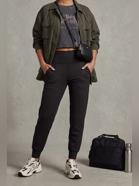 Lululemon Align Jogger Black High Rise Buttery Soft Size 6